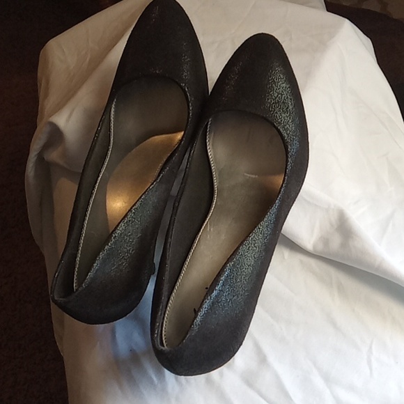 High heels - Picture 3 of 4